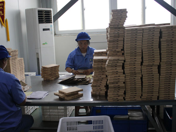 代加工生產(chǎn)膏藥的膏藥貼牌代加工廠家哪家靠譜？